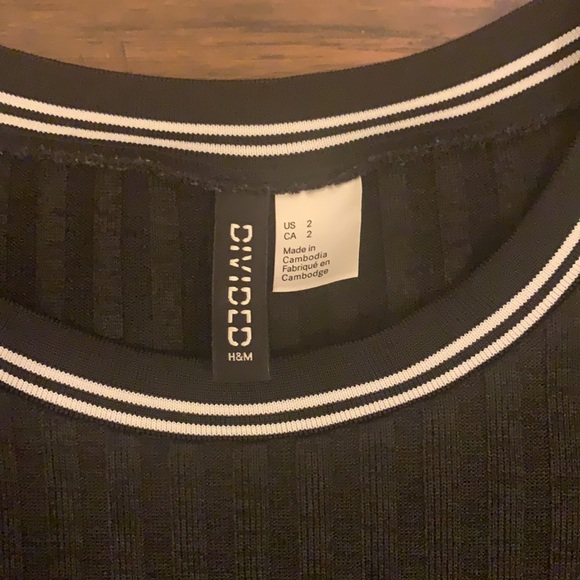 Ribbed bodycon dress - Picture 2 of 2